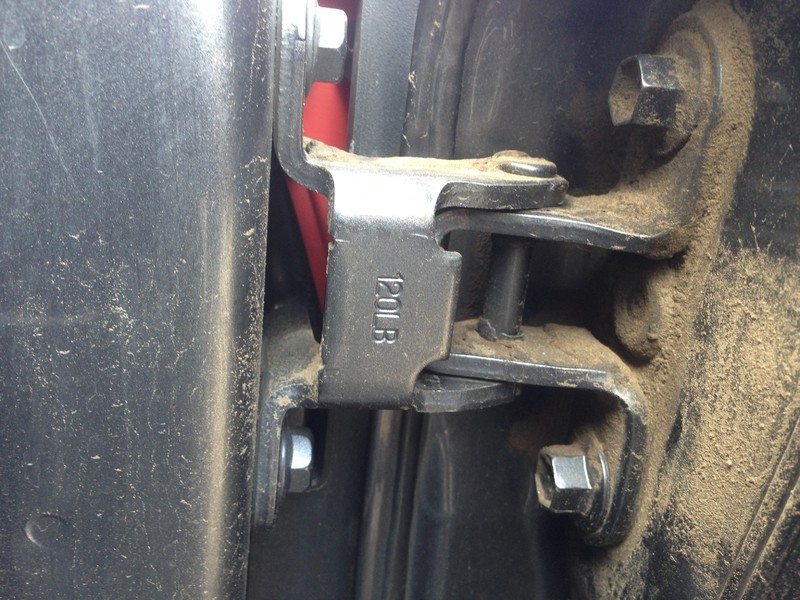 Петли задней двери Toyota Rav 4  2010 хэтчбек 2.0 Бензин Киев