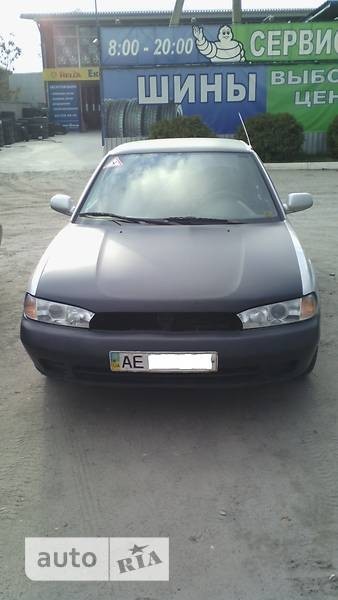 Решотка радиатора Subaru Legacy  1998 2.0 Бензин Днепропетровск