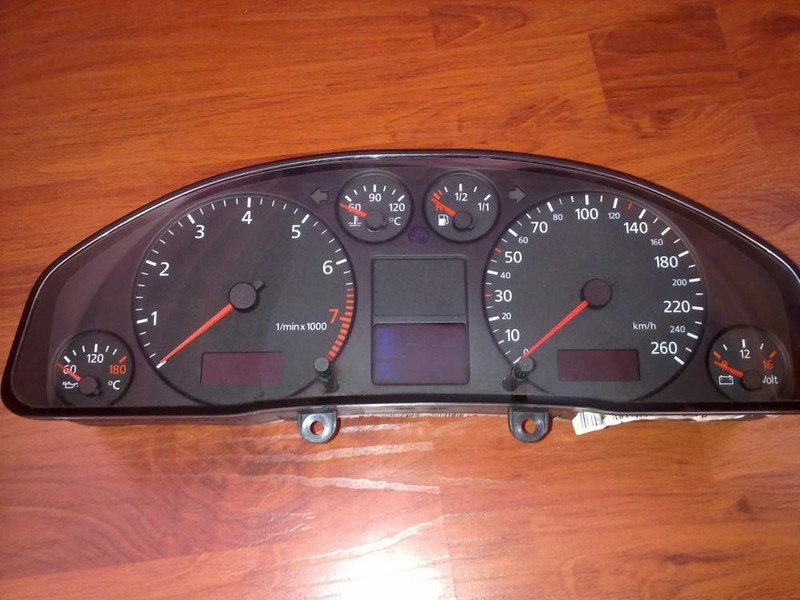 Приладова панель 4B0920900K   Audi A6