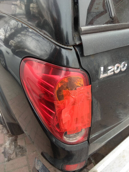 Фонарь задний левый Mitsubishi L 200  2007 2.5 Дизель Киев