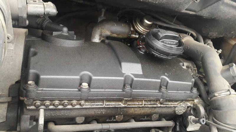 Крышка двигателя Ford Galaxy  2000 1.9 Дизель Львов