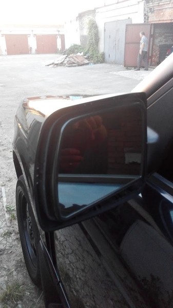 Ободок наружный на левое зеркало Land Rover Range Rover Evoque 2003 г.  4.4 л бензин Киев