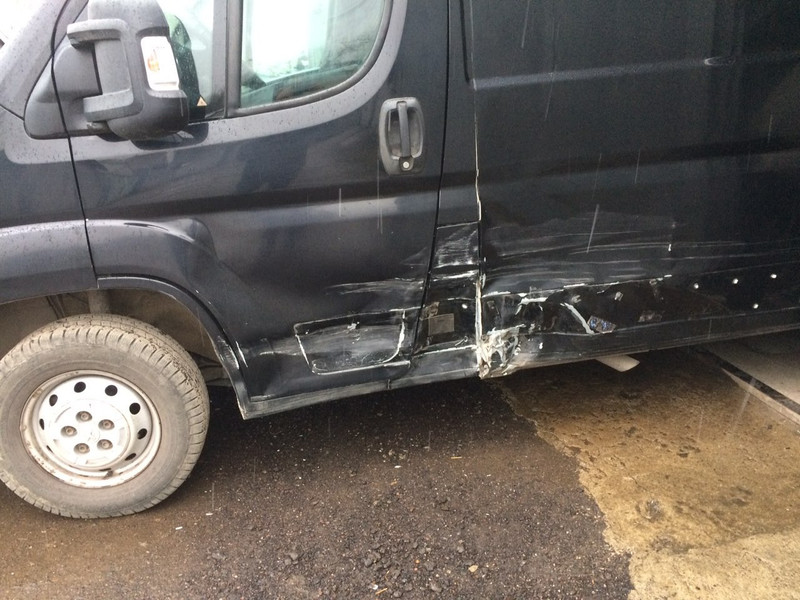 Дверь водительская голая бочина левая Peugeot Boxer bus (250) 2.2 HDi 