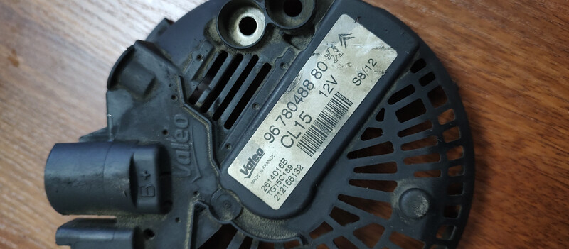 Генератор Citroen Berlingo 2012 г.  1.6 л дизель