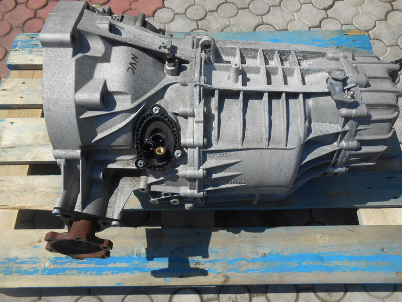 Коробка передач Audi A4 B8 2011 2.0 Бензин Луцк