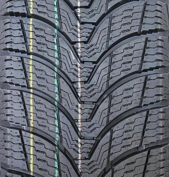 Резина зимняя Audi A6 C7  2012 3.0 Бензин Днепр