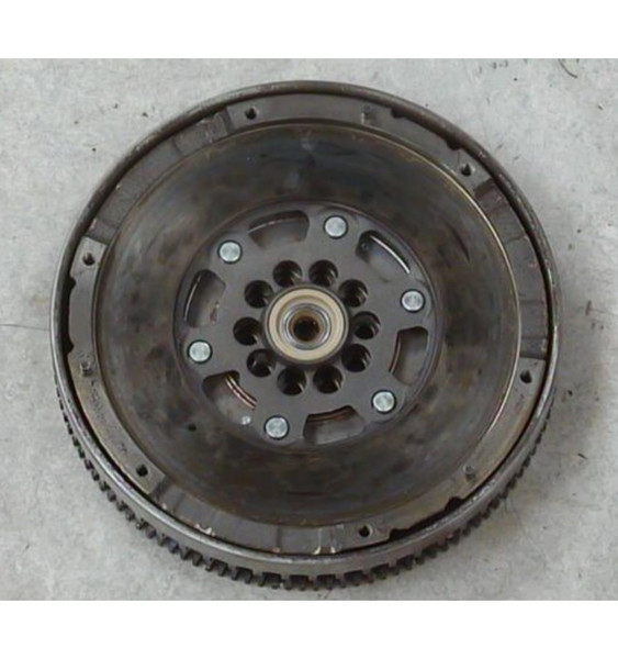 Демпфер сцепления 059105266R   Audi A4, Audi A6