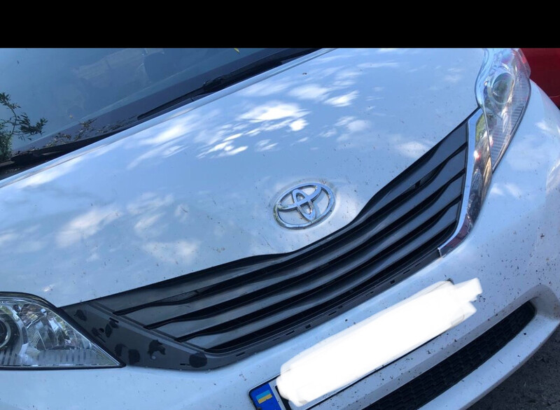 Решетка Toyota Sienna 2015 г.  3.5 л бензин Киев