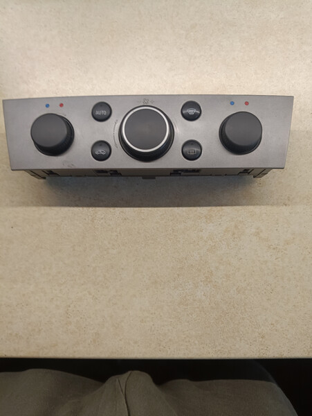 Блок управления климат-контролем Opel Vectra  2008 2.2 Бензин Одесса