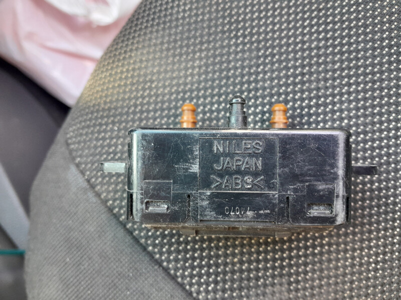 Упровление положения седенья переднее пассажирское Subaru Tribeca  2007 універсал 3.6 Бензин 