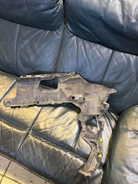 Скелет внутренний переднего бампера Audi Q7  2020 2.0 Бензин Одесса