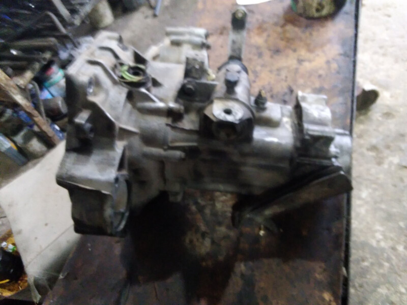 КПП Volkswagen Golf 2  1988 хетчбек 1.8 Бензин Чаплинка