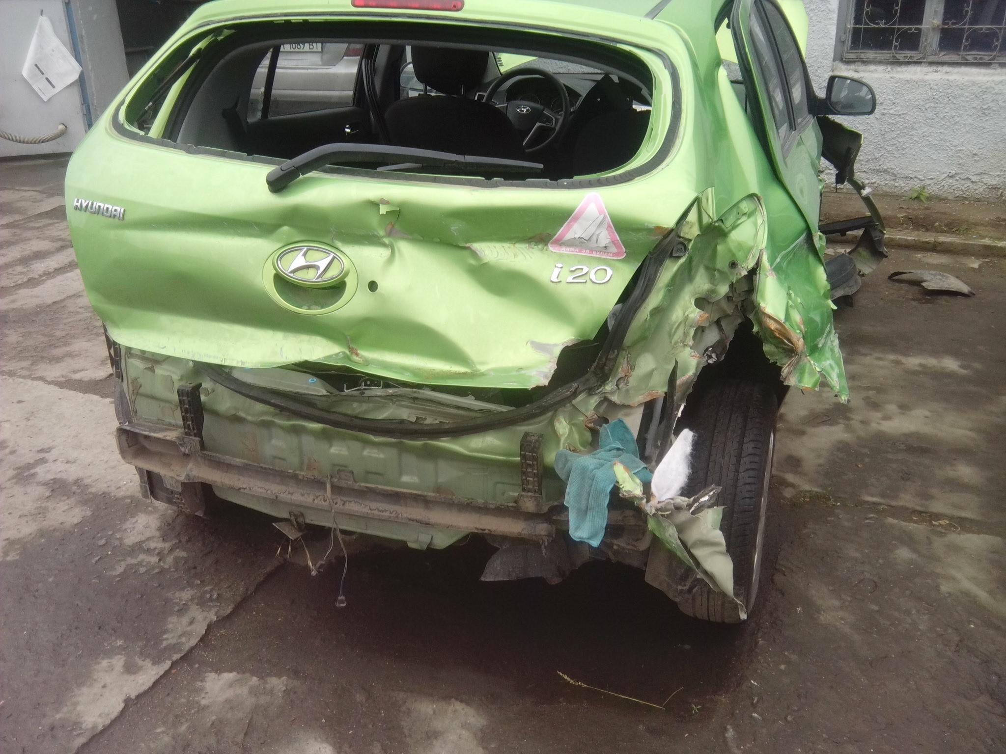 Бампер передній Hyundai i20  2009 1.2 Бензин 