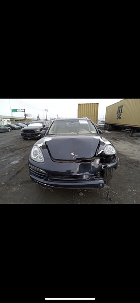 Решітка знизу переднього бампера Porsche Cayenne  2013 3.0 Дизель Хмельницкий