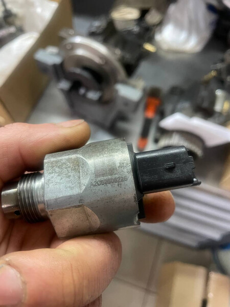 Датчик тиску палива Nissan Juke  2011 1.5 Дизель 