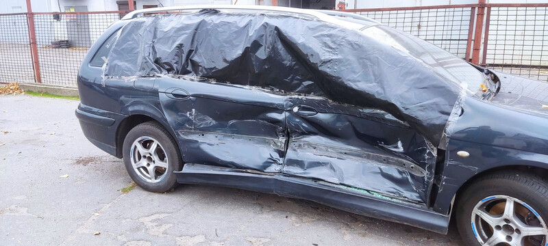 Порог кузова Citroen C5 универсал 2002 г.  2.0 л дизель Кременчуг