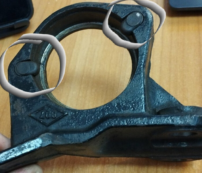 Болт подшіпніка подвісного Renault Laguna 2  2001 хэтчбек 1.6 Бензин 