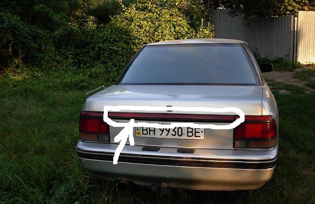 Стоп сигнал Subaru Legacy седан 1991 2.2 Бензин Одесса