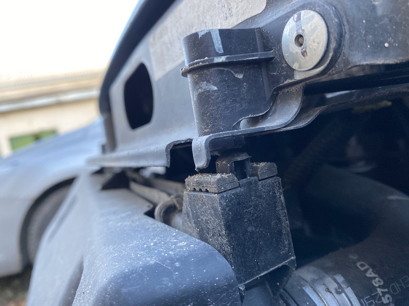 Кріплення радіатора Fiat 500 хэтчбек 2016 г.  Львов