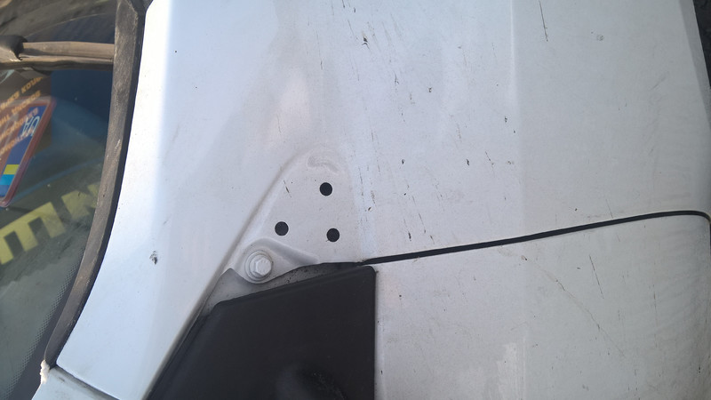 Накладка крила Renault Fluence 2013 р.  1.5 л дизель Павлоград