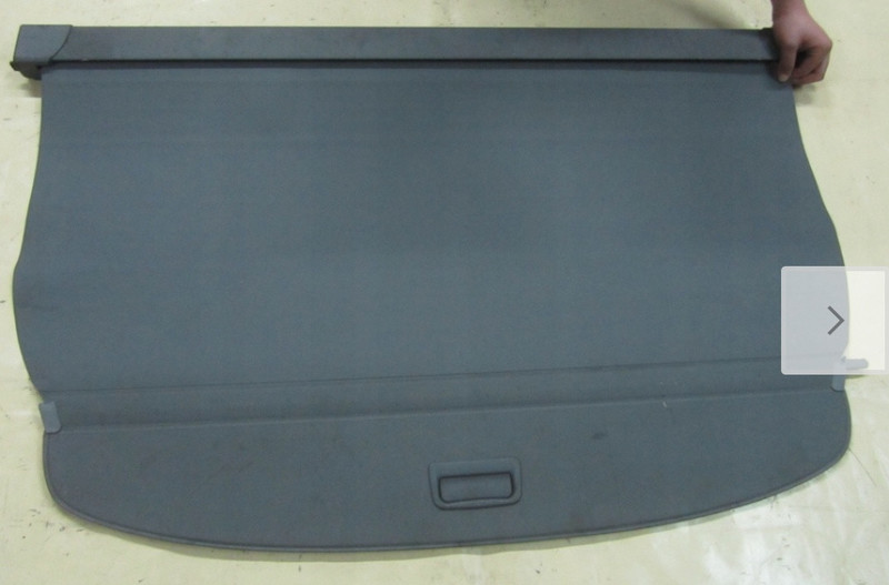 Полка багажника раздвижная Audi A6 С6 2009 универсал 2.0 Бензин Киев