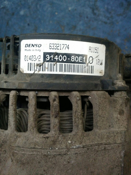 Генератор Suzuki Swift 2003 г.  1.3 л бензин Днепр