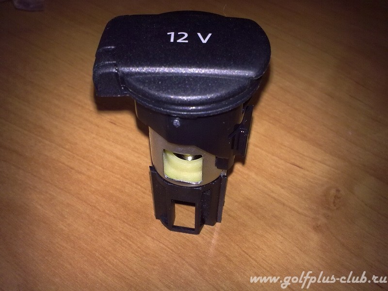 Розетка 12v Volkswagen Caddy  2004 2.0 Дизель Кременчуг