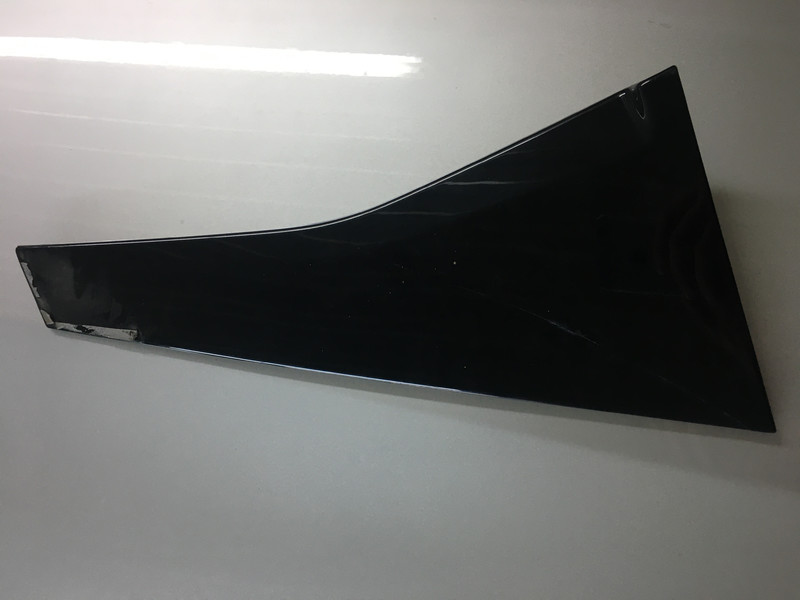 Накладка двери задней правой на рамку Suzuki Vitara  2015 хэтчбек 1.6 Бензин Запорожье