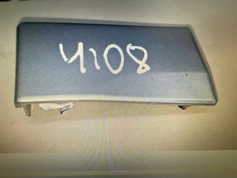 Молдинг крыла Audi A3 хэтчбек 2007 г.  1.6 л бензин