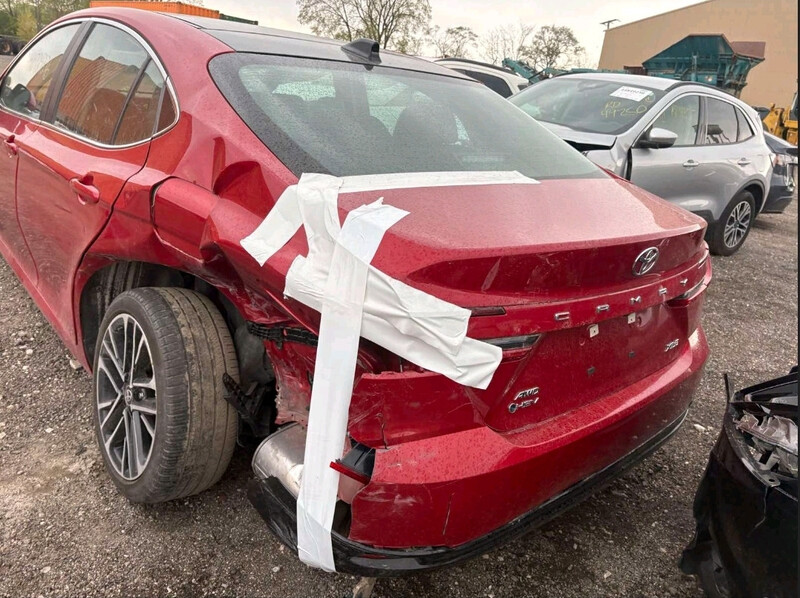 Задня ліва четвертина Toyota Camry  2025 2.5 Бензин 