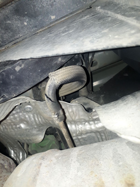 Трубка резиновая датчика давления выхлопных газов Nissan Primastar  2013 2.0 Дизель Винница