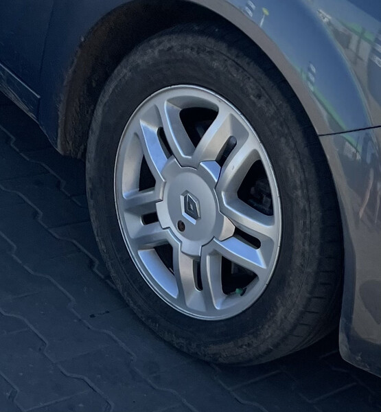 Колпаки на диски Renault Scenic 2  2005 хэтчбек 1.6 Бензин Житомир