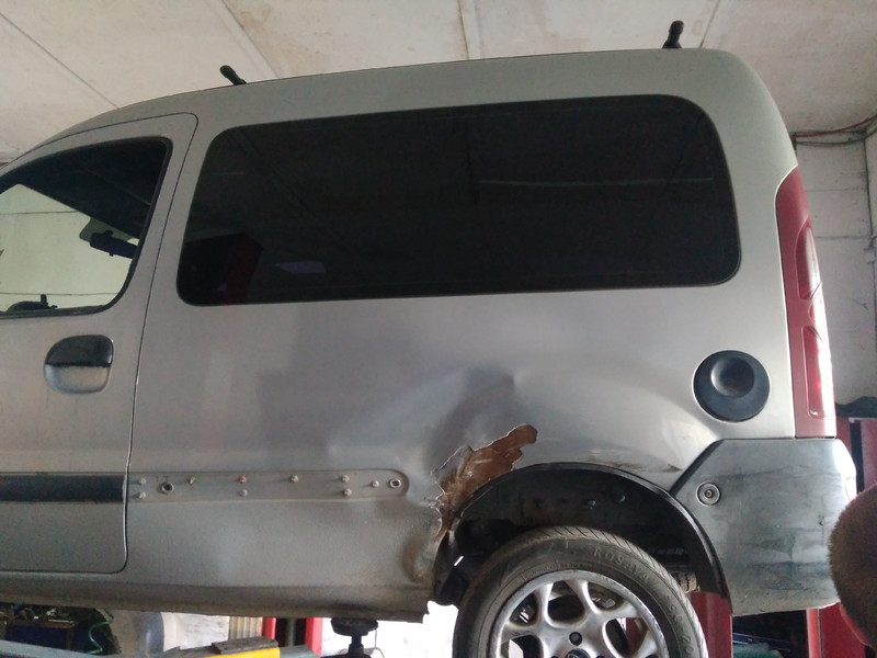 Крыло заднее левое Renault Kangoo  1999 1.9 Дизель Мариуполь