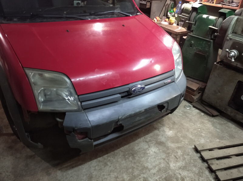 Бампер передний Ford Transit Connect  2007 1.8 Дизель Изяслав