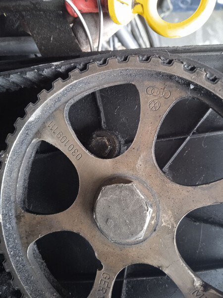 Шкив распредвала 030109111   Volkswagen Golf