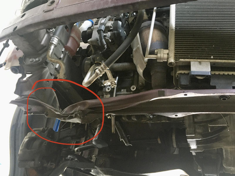 Балка под радиатор Peugeot 108  2018 1.0 Бензин Хмельницький