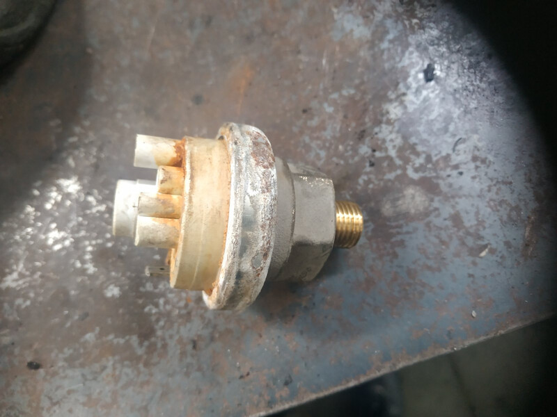 Дачик регулятора воздуха Opel Movano  2010  Дизель Ровно