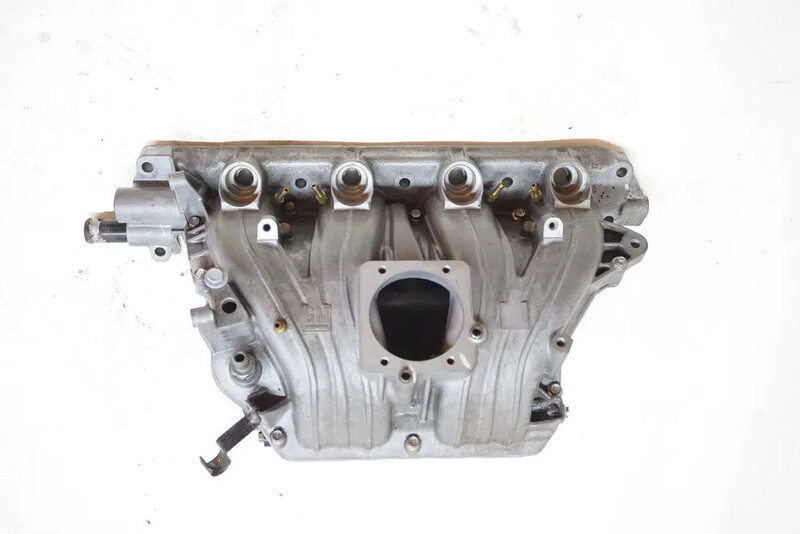 Коллектор впускний Chevrolet Lacetti  2008 универсал 1.8 Бензин Киев