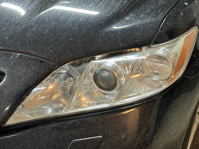 Фара права Toyota Camry  2006 2.4 Бензин Млинів