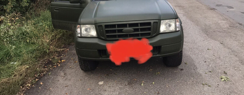 Бампер передний Ford Ranger 2006 г.