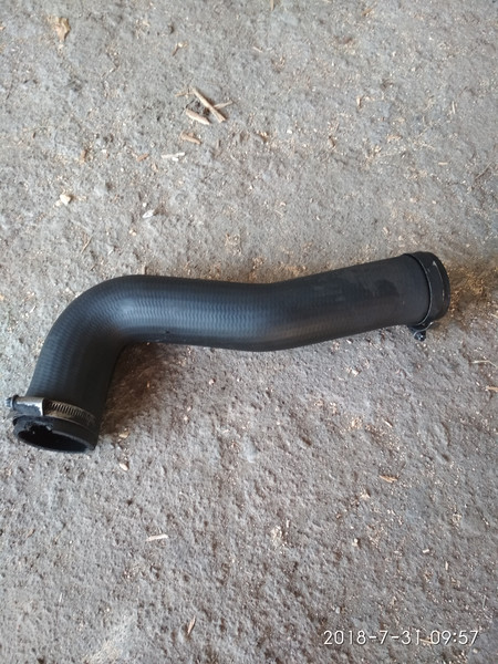 Патрубок інтеркулера 2C116C646AA   Ford Transit