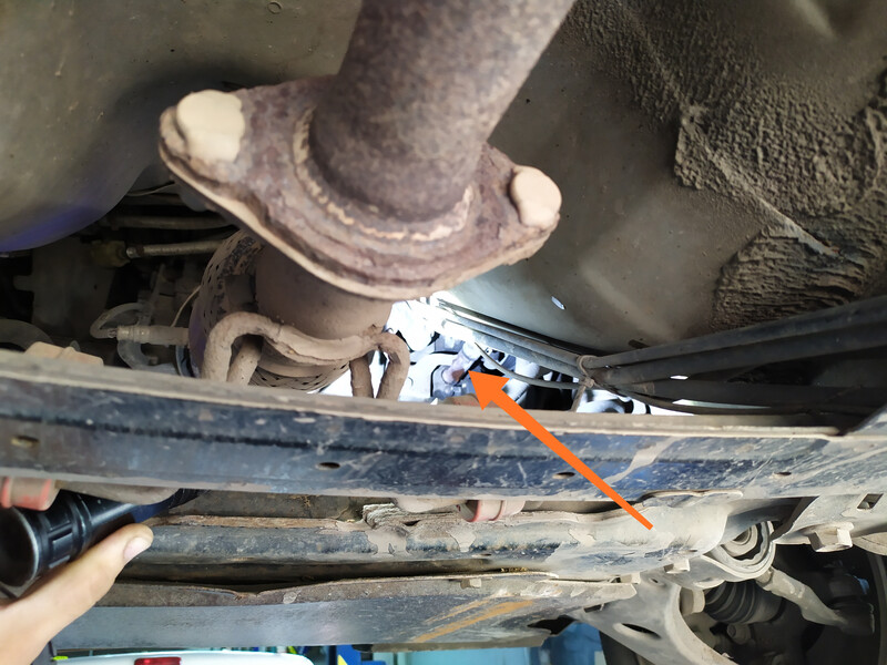 Патрубок пічки Mazda 3 BK  2008 хетчбек 1.6 Бензин 