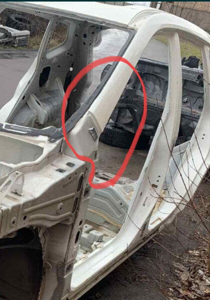 Чверть кузова передня ліва Nissan Rogue  2017 2.5 Бензин 