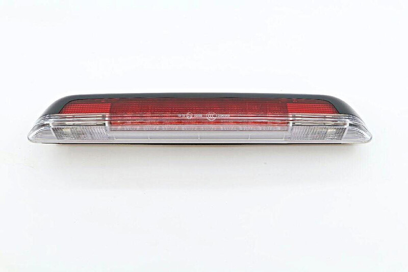 Дополнительный стоп-сигнал Volkswagen Amarok  2011 Киев