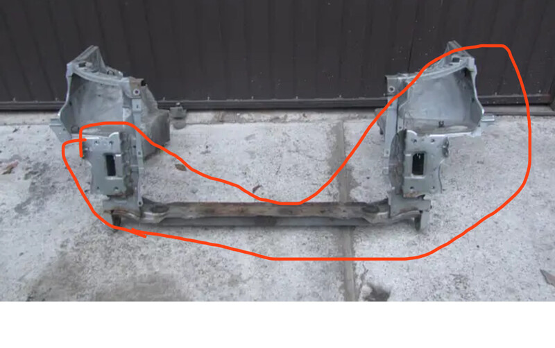 Передня панель Toyota Avensis універсал 2004 р.  2.0 л дизель Одеса