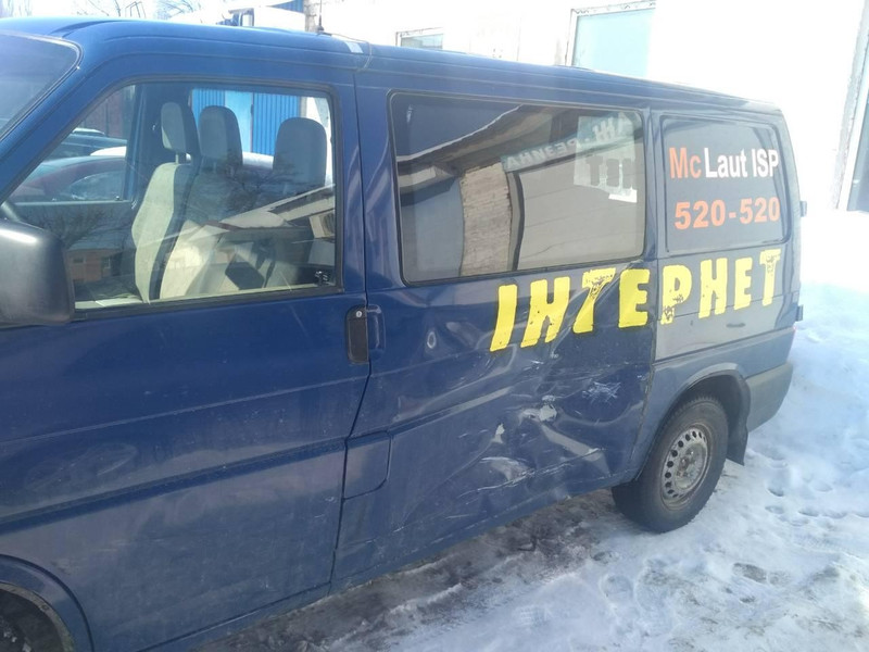 Боковина кузова левая Volkswagen T5 (Transporter) 2003 г.  2.5 л дизель Черкассы