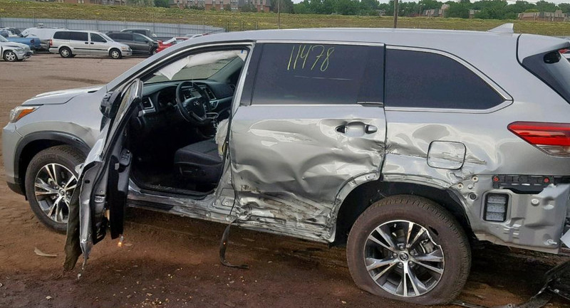 Двері передні ліві Toyota Highlander  2018 3.5 Бензин 