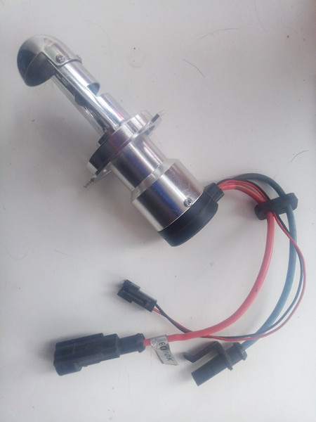 Лампа біксенон Volkswagen Bora  2010 2.0 Бензин 