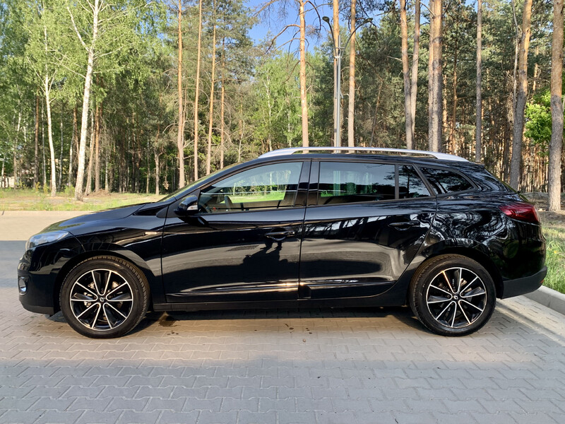 Эмблема bose Renault Megane Bose универсал 2012 г.  1.5 л дизель