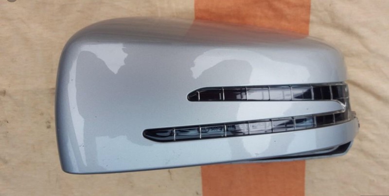 Зеркала корпус Mercedes E-Class 2010 г.  2.2 л дизель Киев